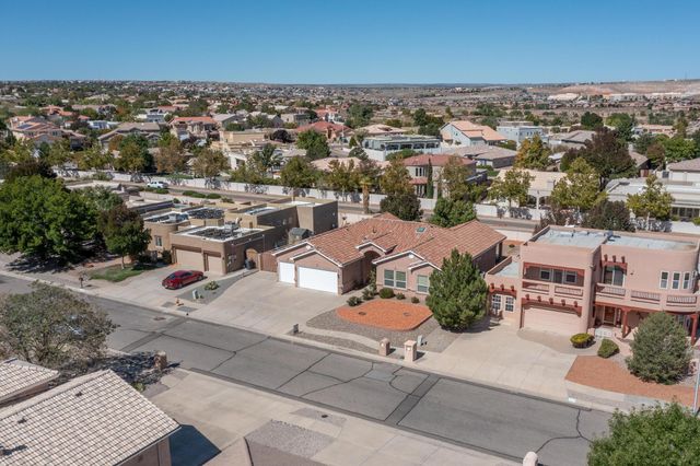 3940 BAY HILL Loop SE, Rio Rancho, NM 87124