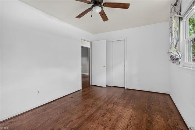 34 Roberta DR, Hampton, VA 23666