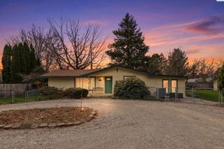 5016 W Park St, Pasco, WA 99301