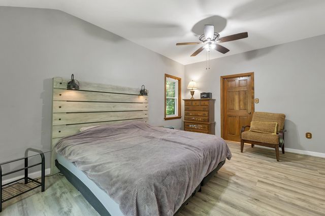 13 Durell Drive, Newmarket, NH 03857