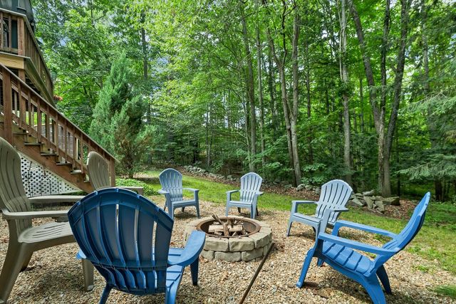 13 Durell Drive, Newmarket, NH 03857