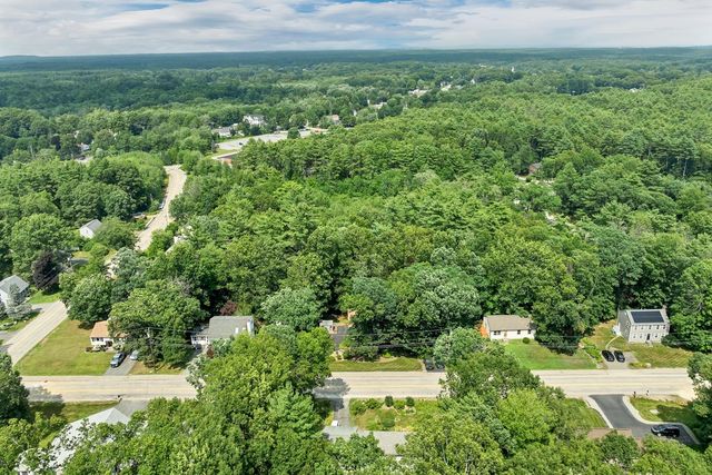 13 Durell Drive, Newmarket, NH 03857