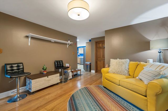 13 Durell Drive, Newmarket, NH 03857