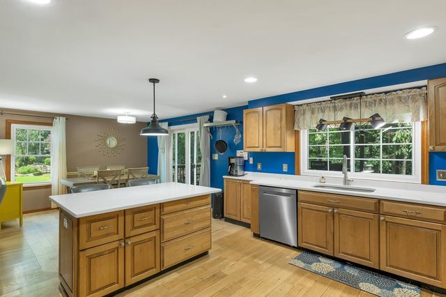 13 Durell Drive, Newmarket, NH 03857