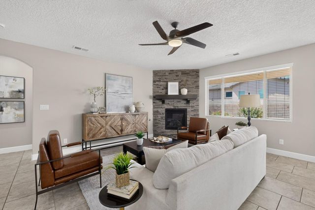 11920 Giacomo Avenue SE, Albuquerque, NM 87123