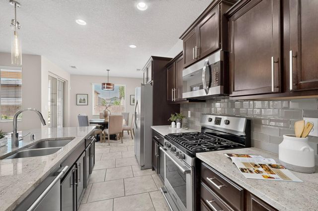 11920 Giacomo Avenue SE, Albuquerque, NM 87123