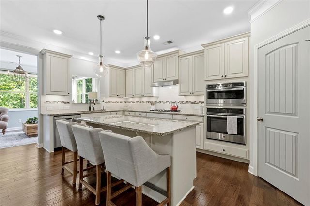 4565 Sterling Pointe Drive NW, Kennesaw, GA 30152
