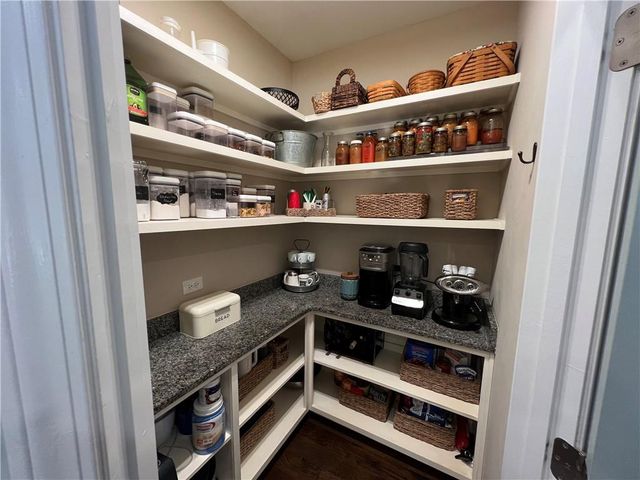 4565 Sterling Pointe Drive NW, Kennesaw, GA 30152