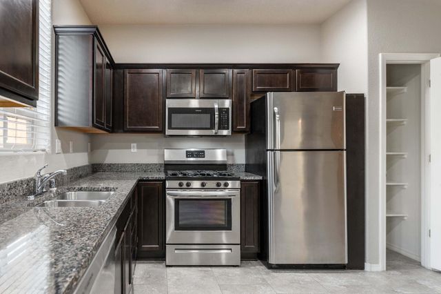 2419 Del Timbre Lane SW, Albuquerque, NM 87121