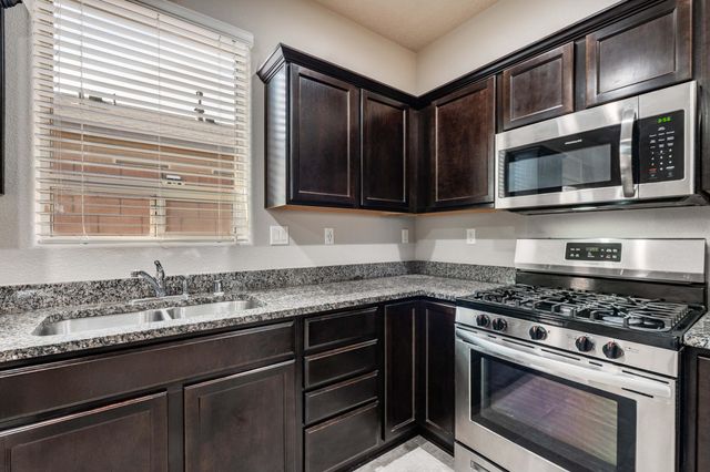 2419 Del Timbre Lane SW, Albuquerque, NM 87121