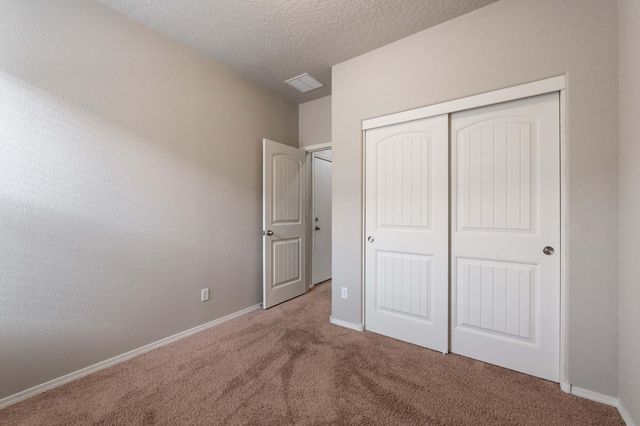 2419 Del Timbre Lane SW, Albuquerque, NM 87121