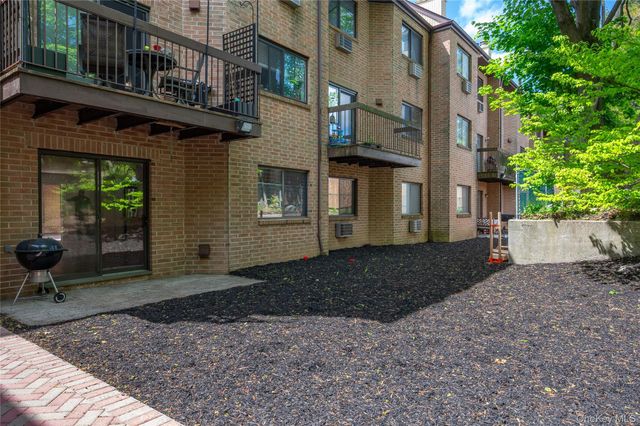 50 Dekalb Avenue N4F, White Plains, NY 10605