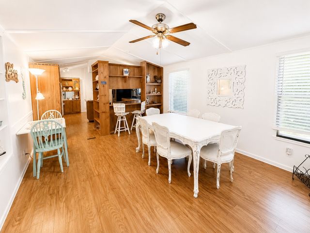 17160 Lakeview Drive, Flint, TX 75762