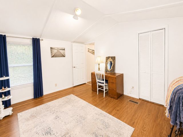 17160 Lakeview Drive, Flint, TX 75762