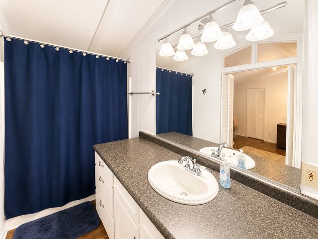 17160 Lakeview Drive, Flint, TX 75762