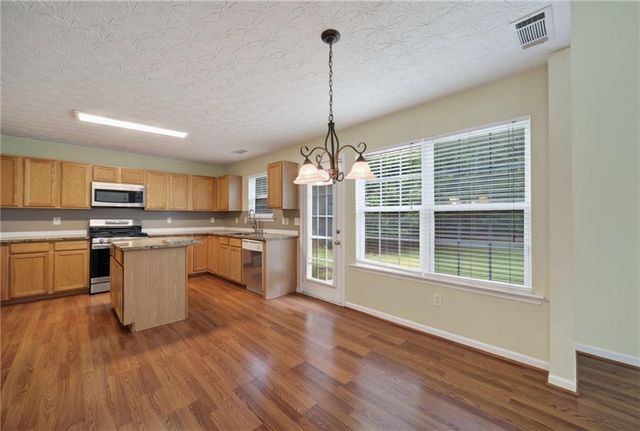 769 Roxholly Lane, Buford, GA 30518