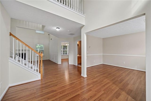 769 Roxholly Lane, Buford, GA 30518