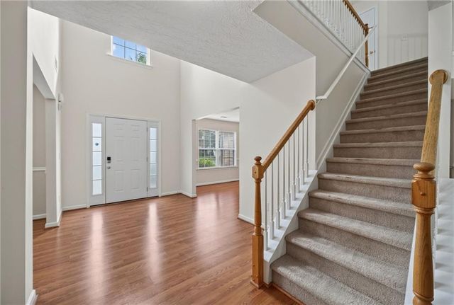 769 Roxholly Lane, Buford, GA 30518