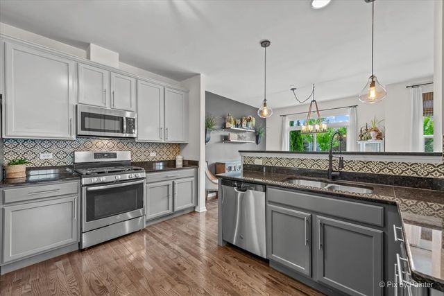 16207 W Switch Grass Road, Lockport, IL 60441
