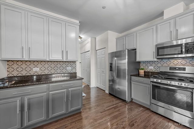 16207 W Switch Grass Road, Lockport, IL 60441