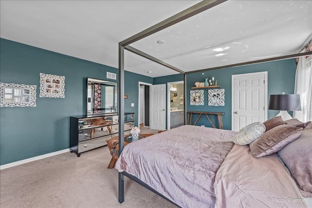 16207 W Switch Grass Road, Lockport, IL 60441