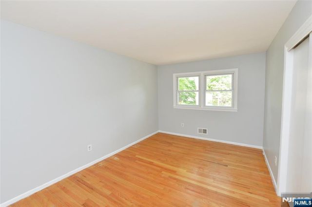 85 Primrose Lane B, Paramus, NJ 07652