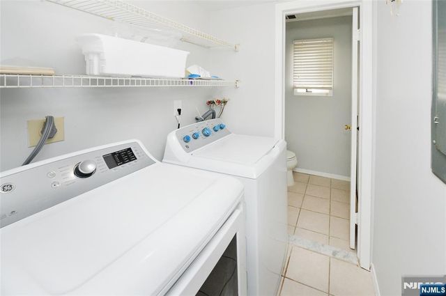 85 Primrose Lane B, Paramus, NJ 07652
