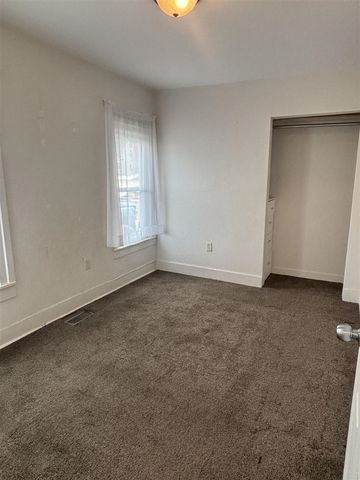 463 E Chicago Street, Jonesville, MI 49250