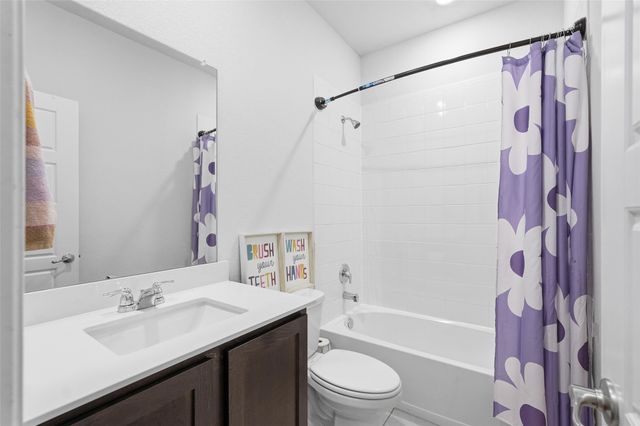 949 Philadelphia Street, Fate, TX 75189