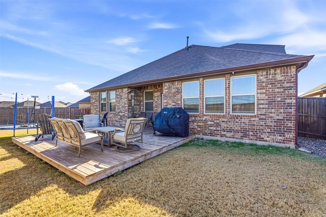 949 Philadelphia Street, Fate, TX 75189