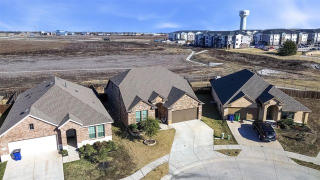 949 Philadelphia Street, Fate, TX 75189