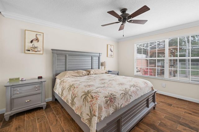 10695 SW Hartwick Drive, Port St. Lucie, FL 34987