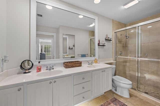 10695 SW Hartwick Drive, Port St. Lucie, FL 34987