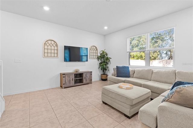 7612 SUNSHINE BRIDGE AVENUE, Gibsonton, FL 33534