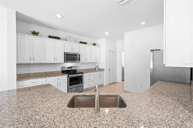 7612 SUNSHINE BRIDGE AVENUE, Gibsonton, FL 33534