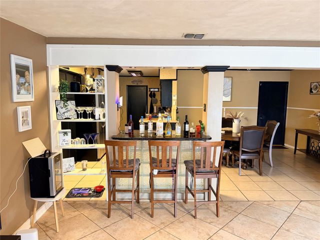 526 E Southfield Road, Shreveport, LA 71105