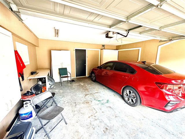 526 E Southfield Road, Shreveport, LA 71105