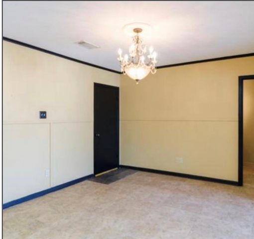 526 E Southfield Road, Shreveport, LA 71105