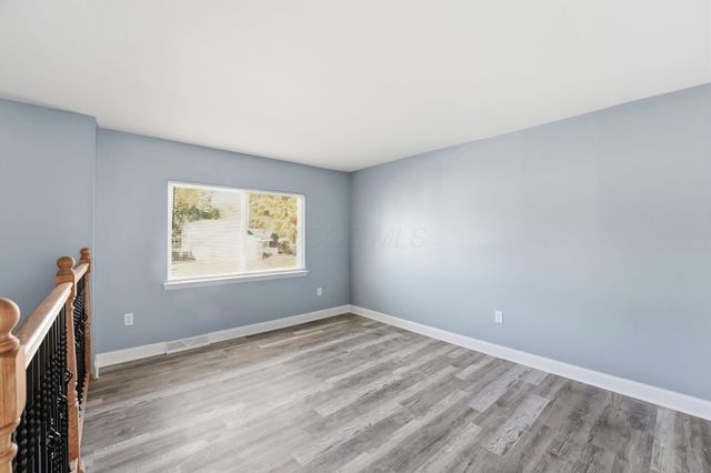 5377 Bleaker Avenue, Columbus, OH 43232