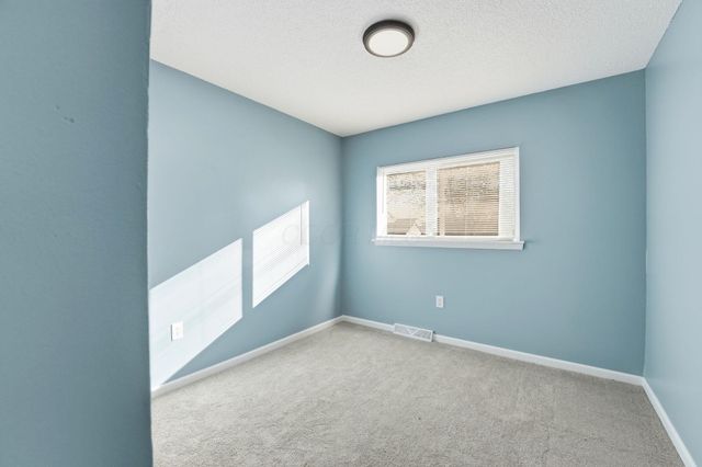 5377 Bleaker Avenue, Columbus, OH 43232