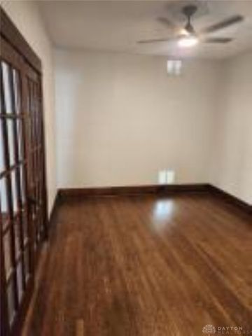 250 S Douglas Avenue, Springfield, OH 45505