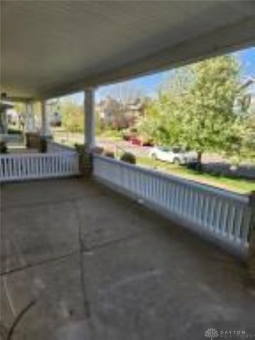 250 S Douglas Avenue, Springfield, OH 45505