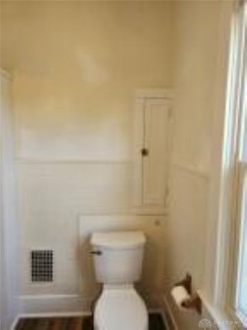 250 S Douglas Avenue, Springfield, OH 45505