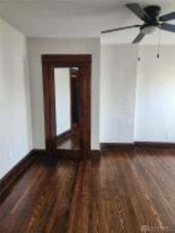 250 S Douglas Avenue, Springfield, OH 45505