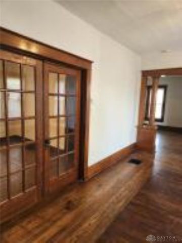 250 S Douglas Avenue, Springfield, OH 45505