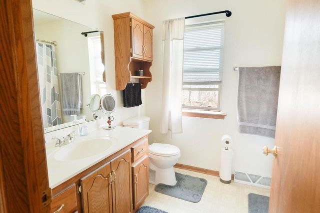 309 N 8th STREET, Waterford, WI 53185