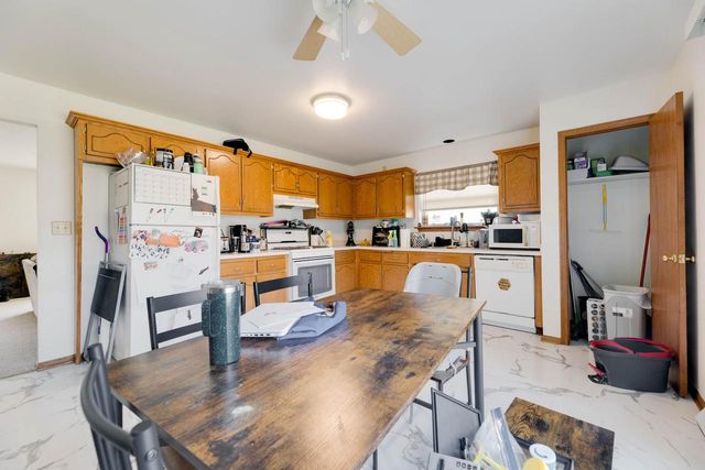 309 N 8th STREET, Waterford, WI 53185