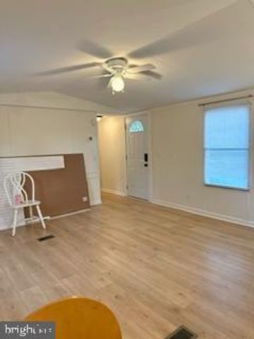 437 SHADY CREEK RD, Clear Brook, VA 22624