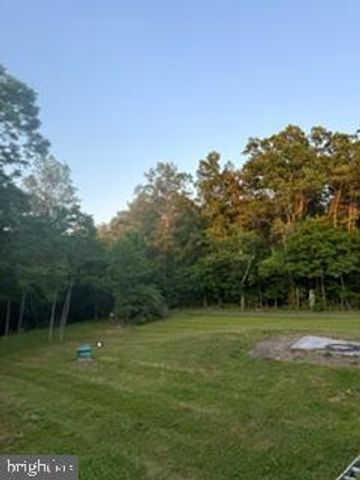 437 SHADY CREEK RD, Clear Brook, VA 22624