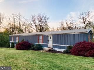437 SHADY CREEK RD, Clear Brook, VA 22624